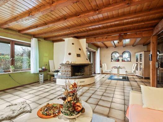 Einfamilienhaus zum Kauf 580.000 € 6 Zimmer 156 m² 807 m² Grundstück Oberlauchringen Lauchringen 79787