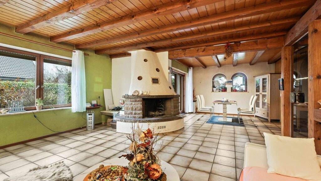 Einfamilienhaus zum Kauf 580.000 € 6 Zimmer 156 m² 807 m² Grundstück Oberlauchringen Lauchringen 79787