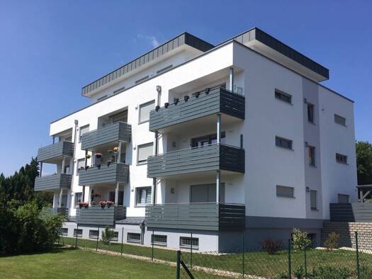 Wohnung zur Miete 1.150 € 3 Zimmer 103 m² Geschoss EG/4 frei ab 01.01.2026 Bad Liebenstein 36448