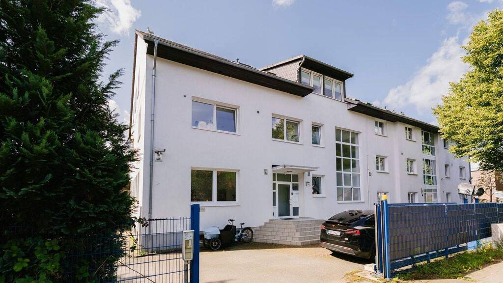 Maisonette-Wohnung mit über 419 m² mit großer Dachterrassen-Option in Wandsbek