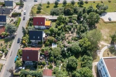 Einfamilienhaus zum Kauf 629.000 € 8 Zimmer 140 m² 3.200 m² Grundstück Elmenhorster Weg 37 Lichtenhagen Elmenhorst/Lichtenhagen 18107