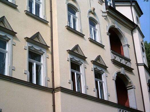 Studio zur Miete 1.070 € 2 Zimmer 104 m² Geschoss 3/3 frei ab 01.11.2026 Südvorstadt-West Ortsamtsbereich Plauen 01069