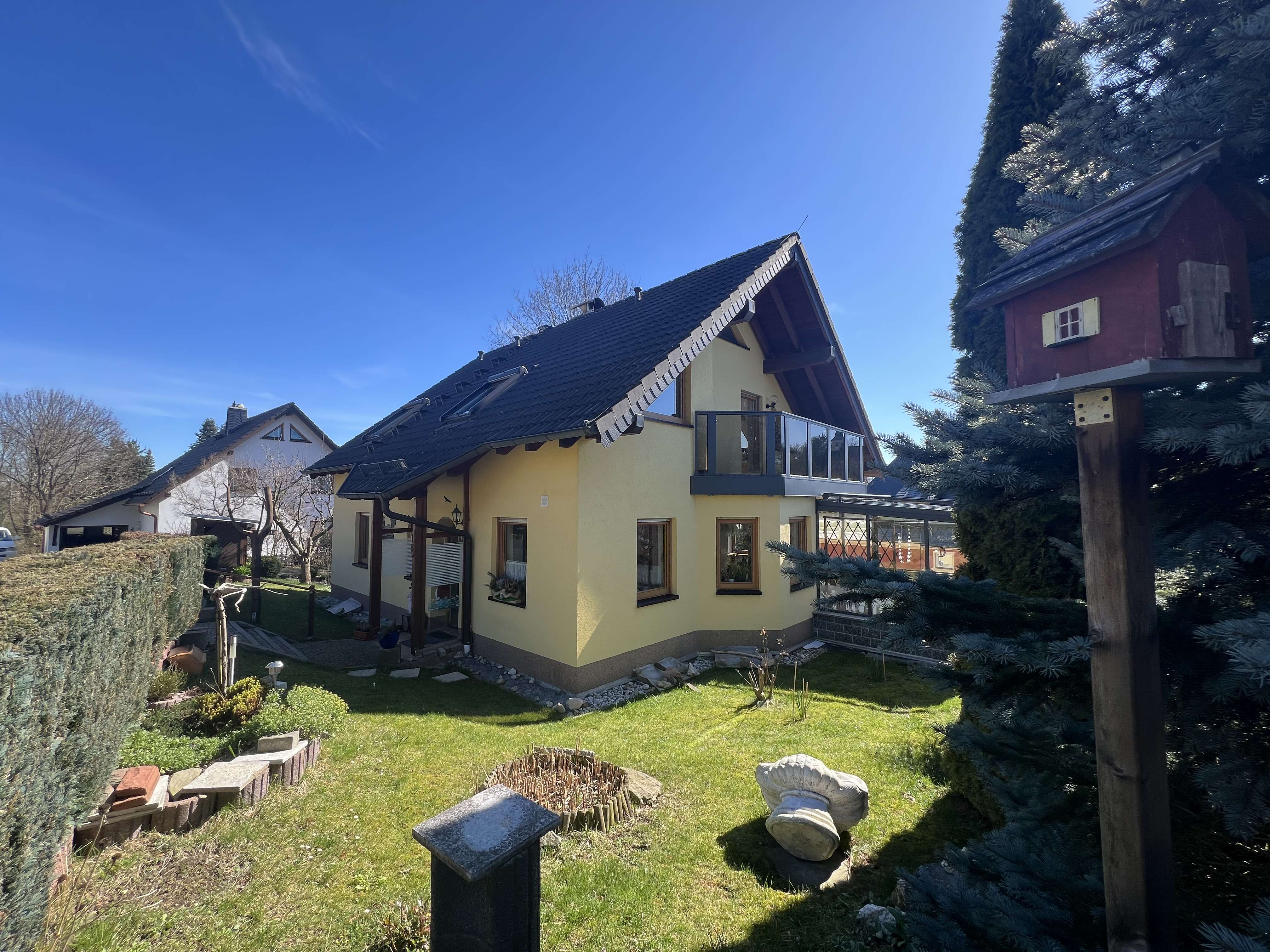 Einfamilienhaus zum Kauf 279.000 € 5 Zimmer 122 m²<br/>Wohnfläche 556 m²<br/>Grundstück Gelenau 09423