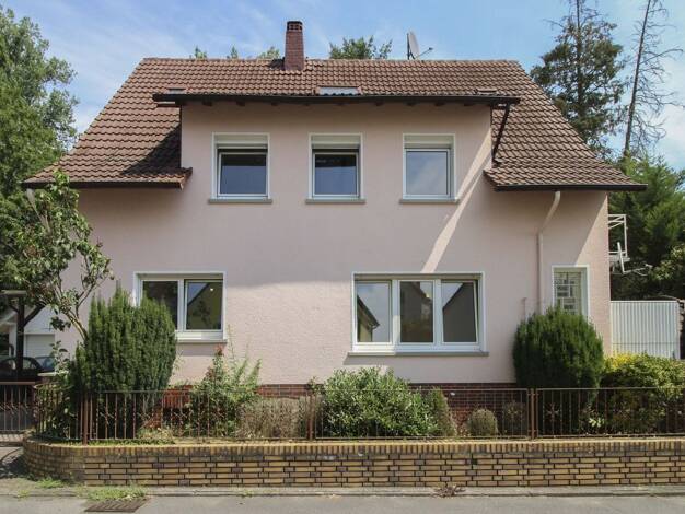 Mehrfamilienhaus zum Kauf 699.000 € 8 Zimmer 172,1 m² 453,1 m² Grundstück Ober-Erlenbach Bad Homburg vor der Höhe 61352