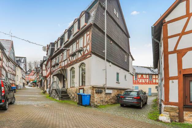 Haus zum Kauf 320.000 € 8 Zimmer 240 m² 180 m² Grundstück Braunfels Braunfels 35619