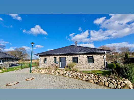 Bungalow zum Kauf provisionsfrei 644.000 € 5 Zimmer 120 m² 570 m² Grundstück 24361