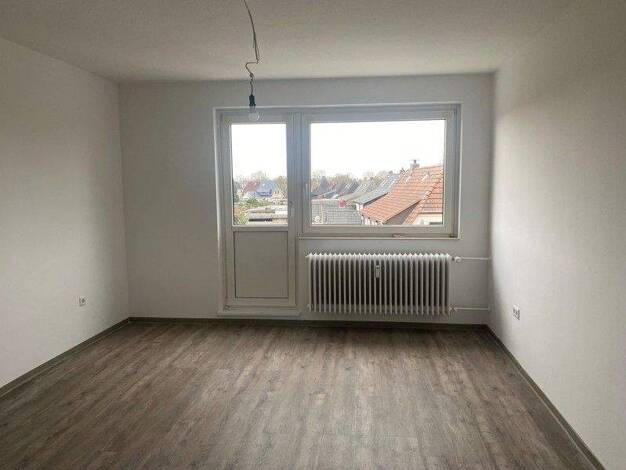 Wohnung zur Miete 632 € 4 Zimmer 68,3 m² 2. Geschoss frei ab 01.12.2025 Hinter den Ellern 9 Hemelingen Bremen 28309