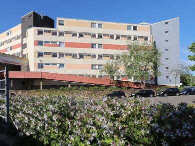 Wohnung zur Miete nur mit Wohnberechtigungsschein 518 € 3 Zimmer 85,8 m² 3. Geschoss frei ab sofort Hallesche Straße 32 Westhagen Wolfsburg 38444