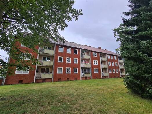Wohnung zur Miete 519 € 2 Zimmer 50,7 m² Geschoss 1/3 frei ab 01.01.2026 Udonenstraße 7 Stade 21680