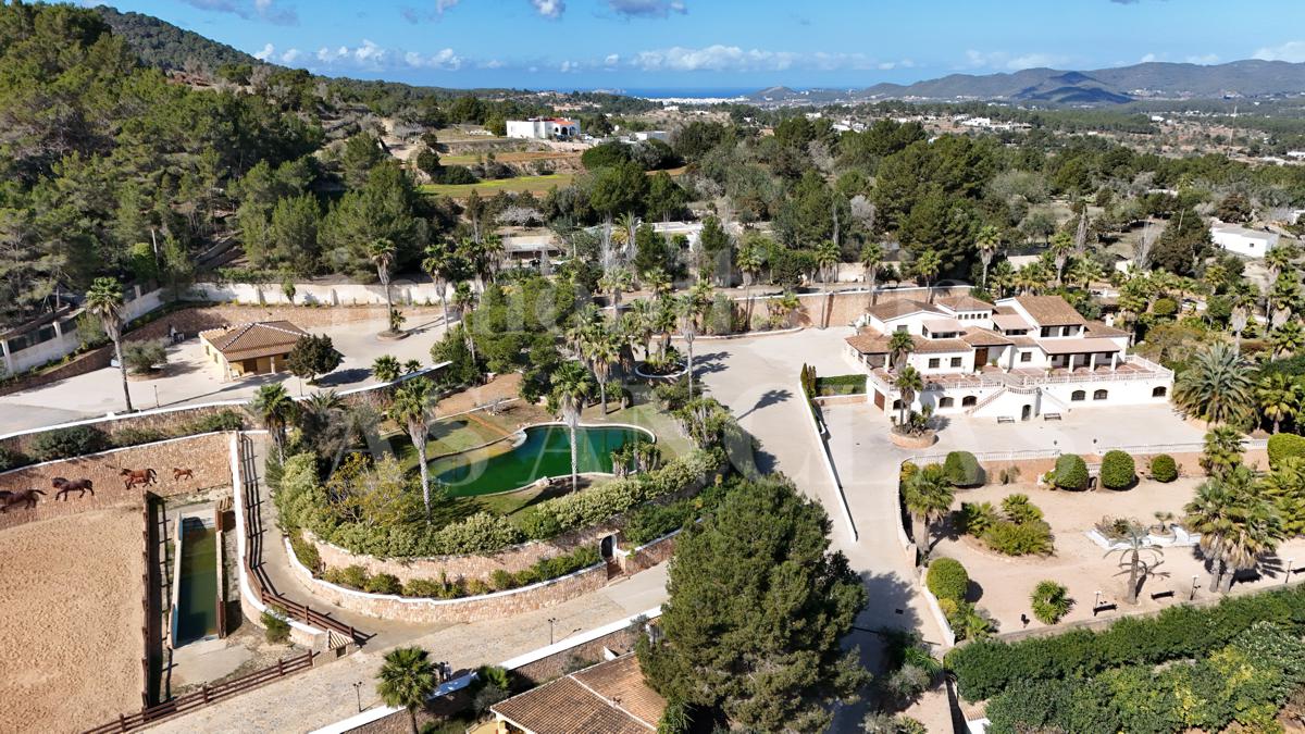 Herrenhaus zum Kauf 43.500.000 € 27 Zimmer 5.000 m²<br/>Wohnfläche 77.800 m²<br/>Grundstück Sant Rafel de Sa Creu Sant Rafel de Sa Creu 07816