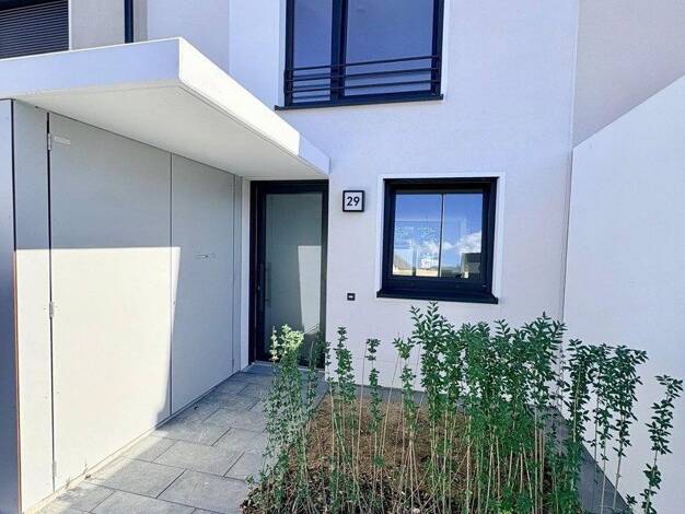 Reihenmittelhaus zur Miete - Erstbezug 1.990 € 5 Zimmer 145 m² 115 m² Grundstück Stein Stein 90547