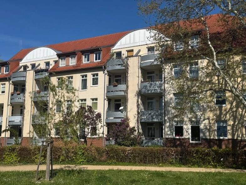Wohnung zum Kauf 82.000 € 2 Zimmer 53,4 m² 2. Geschoss Alfred- Fehler -Straße 21 Rauschwalde Görlitz 02827