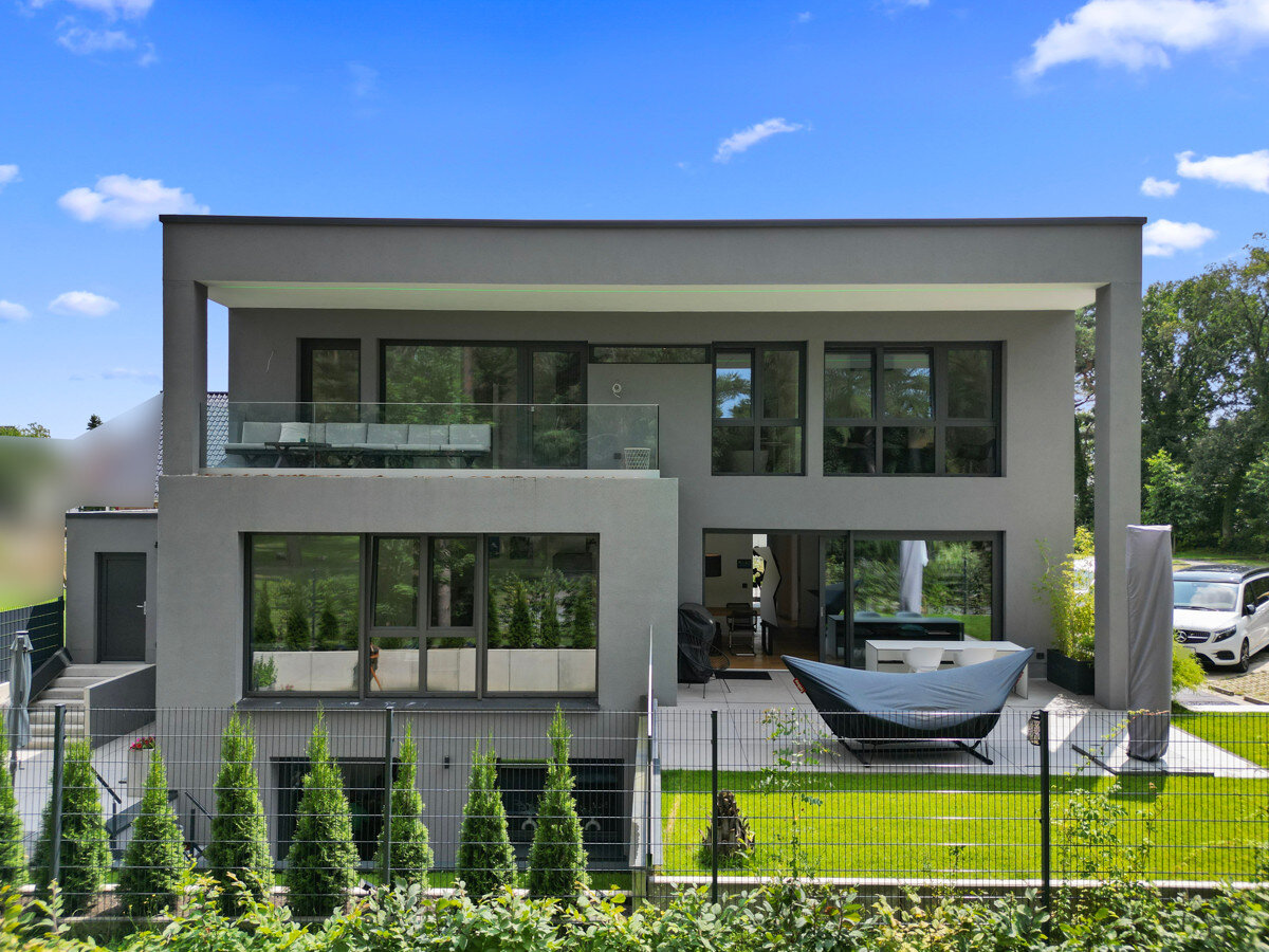 Villa zum Kauf 1.275.000 € 7 Zimmer 361,5 m²<br/>Wohnfläche 495 m²<br/>Grundstück Bad Lippspringe 33175