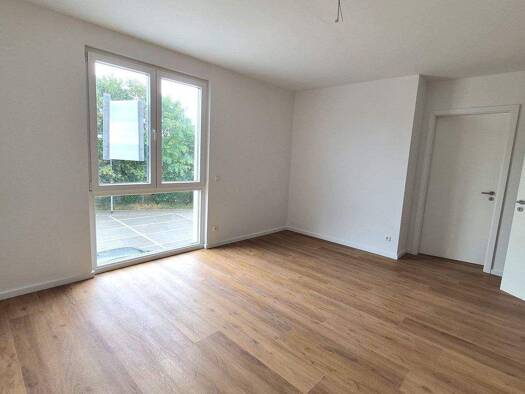 Wohnung zur Miete 650 € 2 Zimmer 44,3 m² Bahnhofstraße 3 Kleinenbroich Korschenbroich 41352