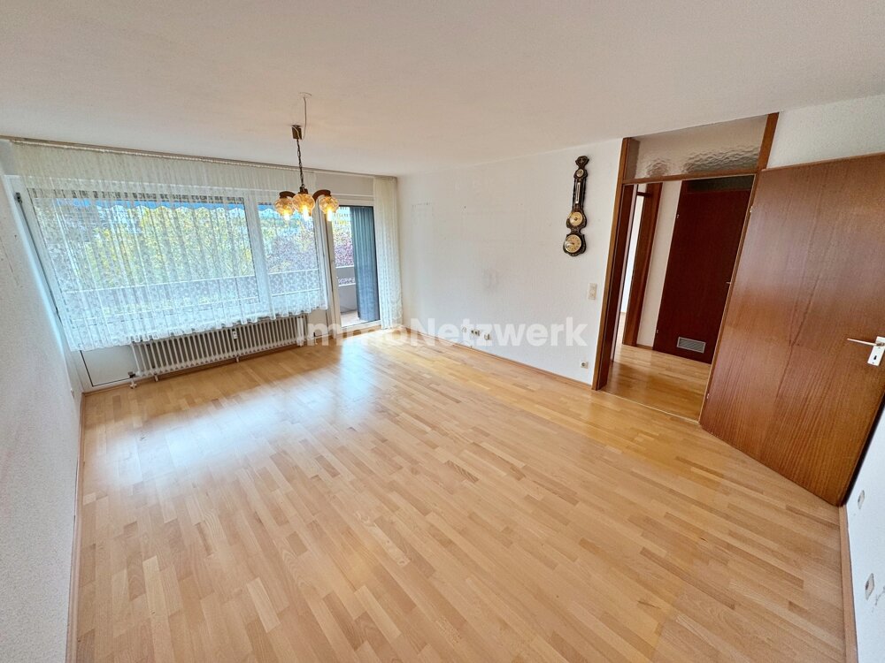 Wohnung zum Kauf 299.000 € 3,5 Zimmer 81 m²<br/>Wohnfläche 2.<br/>Geschoss Sindelfingen 1 Sindelfingen 71065