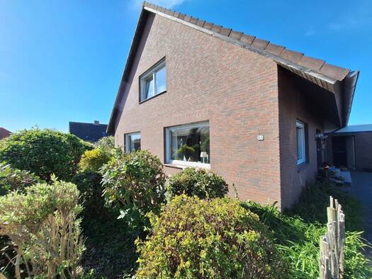 Einfamilienhaus zum Kauf 295.000 € 5 Zimmer 140 m² 652 m² Grundstück Holthusen Weener 26826