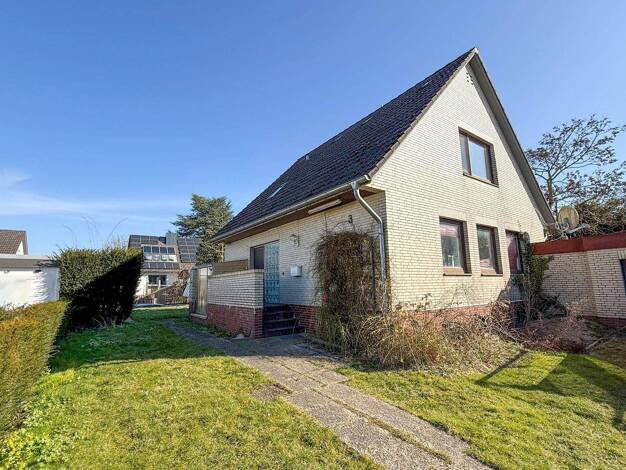 Einfamilienhaus zum Kauf 229.000 € 5 Zimmer 97,2 m² 728 m² Grundstück Haseldorf 25489