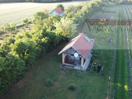 Bauernhaus zum Kauf 35.000 € 1 Zimmer 48 m² Draž 31305