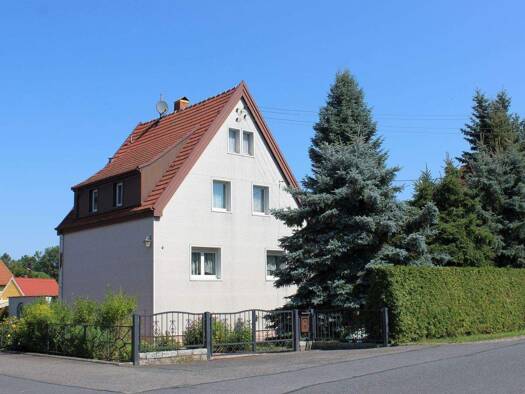 Einfamilienhaus zum Kauf 260.000 € 4 Zimmer 100 m² 1.140 m² Grundstück frei ab sofort Auer Moritzburg 01468