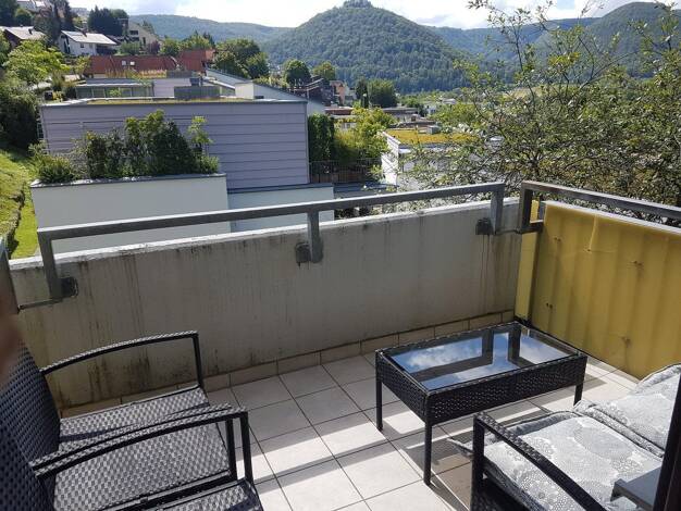 Wohnung zum Kauf provisionsfrei 219.000 € 2,5 Zimmer 65 m² 2. Geschoss Am Forst 13 Bad Urach Bad Urach 72574