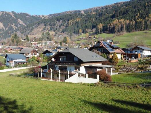 Mehrfamilienhaus zum Kauf 10,5 Zimmer 236 m² 2.863 m² Grundstück Millstatt 9872