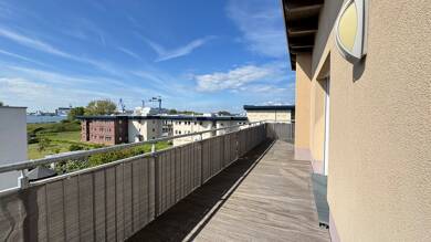 Wohnung zum Kauf 555.000 € 3 Zimmer 110,4 m² Dachgeschoss, 3. Geschoss Hohe Düne Rostock 18119