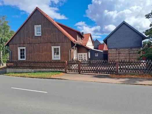 Einfamilienhaus zum Kauf 210.000 € 6 Zimmer 190 m² 855 m² Grundstück Hüttenrode Blankenburg 38889