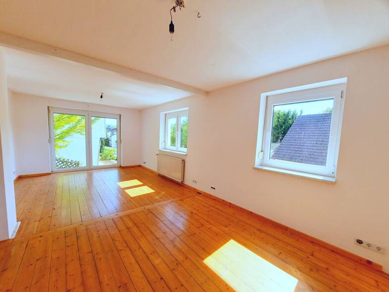 Doppelhaushälfte zum Kauf 348.000 € 4 Zimmer 102 m² 312 m² Grundstück Bilfingen Kämpfelbach 75236