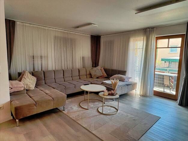 Wohnung zum Kauf 324.000 € 3 Zimmer 80 m² Bezgenriet Göppingen 73035