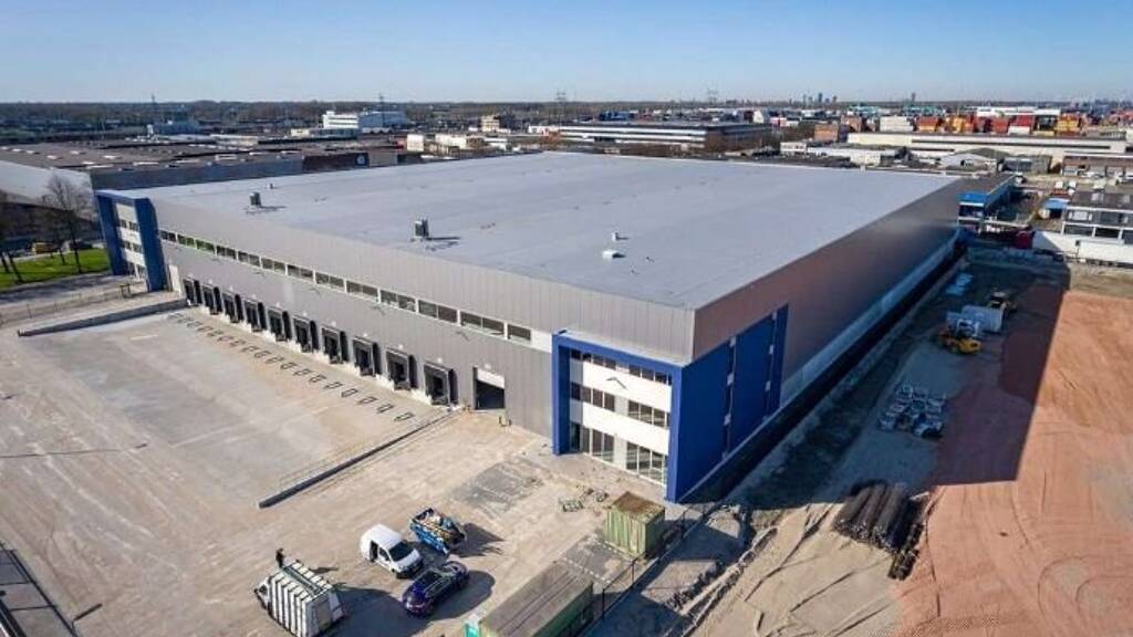 Lagerhalle zur Miete - Erstbezug 20.000 m² Lagerfläche teilbar ab 28.000 m² - Industriegebiet Koblenz 56070