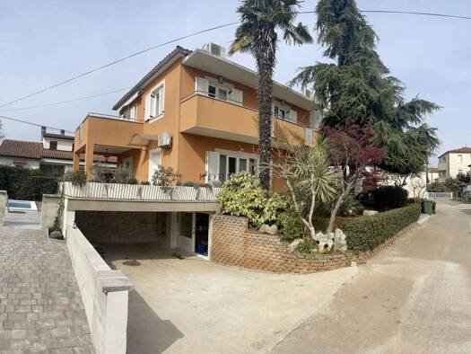 Einfamilienhaus zum Kauf 670.000 € 1 Zimmer 250 m² 641 m² Grundstück Umag 52470