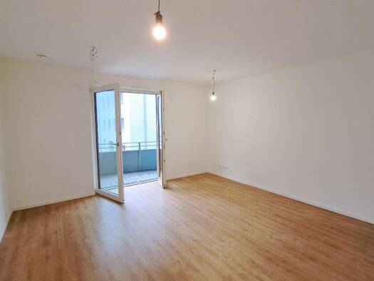 Wohnung zur Miete 728 € 1 Zimmer 42,7 m² 1. Geschoss Zossener Straße 138 Hellersdorf Berlin 12629