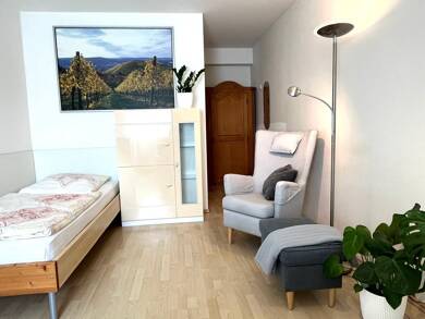 Wohnung zur Miete Wohnen auf Zeit 810 € 1 Zimmer 21 m² frei ab 01.08.2025 Klosterstrasse 0 Kernstadt Leonberg 71229