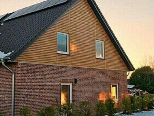 Doppelhaushälfte zum Kauf 5 Zimmer 109,7 m² 357 m² Grundstück Oster-Ohrstedt 25885