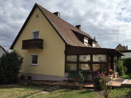 Doppelhaushälfte zum Kauf provisionsfrei 290.000 € 5 Zimmer 100 m² 554 m² Grundstück frei ab 07.12.2026 Waldstraße 3 Ergoldsbach Ergoldsbach 84061