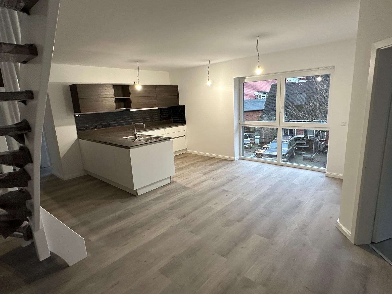 Penthouse zur Miete 1.500 € 4 Zimmer 130 m²<br/>Wohnfläche 1.<br/>Geschoss 01.12.2024<br/>Verfügbarkeit Horneburg 21640