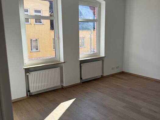 Wohnung zur Miete 350 € 2 Zimmer 54 m² Geschoss -1/2 Nietleben Halle (Saale) 06126