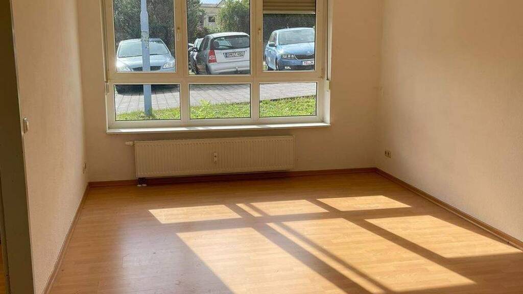 Studio zur Miete 260 € 1 Zimmer 35 m² EG Am Bahnhof 15 Stadtroda 07646