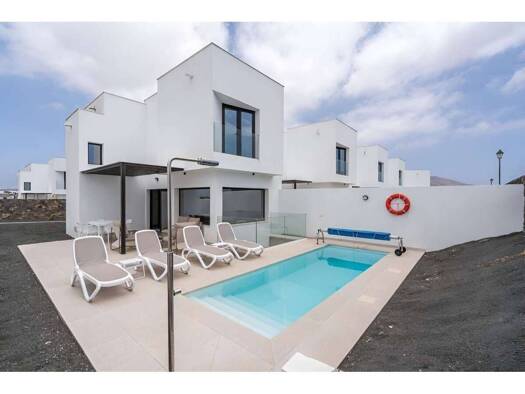 Villa zum Kauf 580.000 € 3 Zimmer 153 m² 369 m² Grundstück Petunia 1 Yaiza 35580