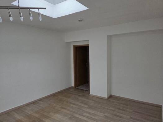 Wohnung zur Miete 860 € 2 Zimmer 60 m² Geschoss 1/24 frei ab sofort Innenstadt Regensburg 93047