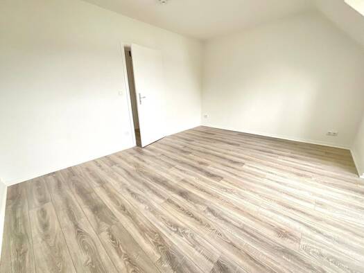 Wohnung zur Miete 429 € 3 Zimmer 55,6 m² frei ab 01.10.2026 Albertstr. 9 Lirich-Nord Alt-Oberhausen 46049