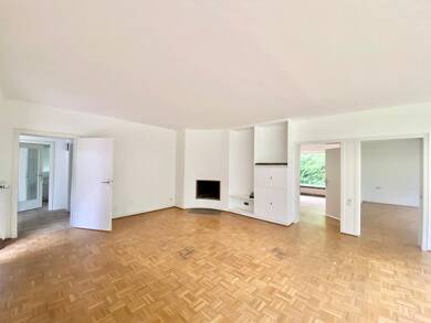 Haus zur Miete Wohnen auf Zeit 3.500 € 10 Zimmer 270 m² frei ab sofort Essen 45133