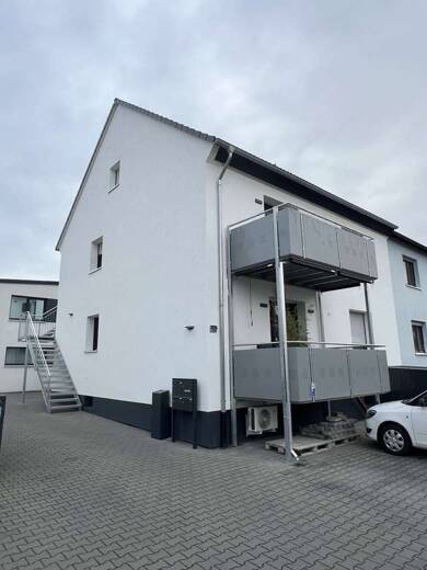 Wohnung zur Miete 1.575 € 5 Zimmer 120 m² Geschoss 1/2 frei ab 01.10.2025 Blankenloch Stutensee 76297