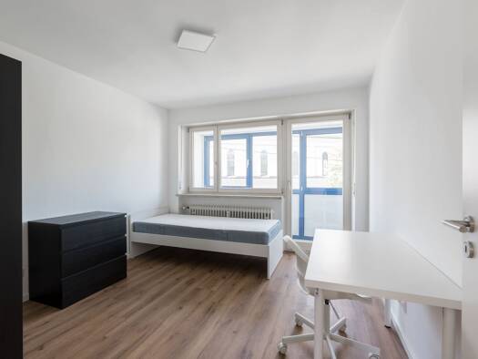 WG-Zimmer zur Miete auf Zeit 540 € 15 m² 3. Geschoss frei ab 01.11.2026 Lechhausen Augsburg 86165