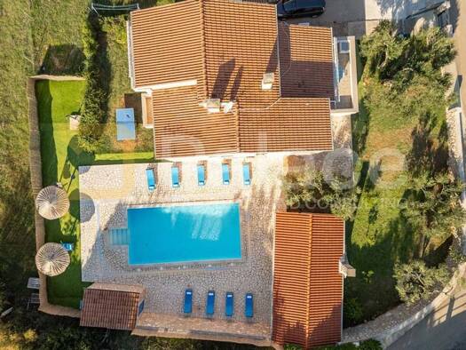 Einfamilienhaus zum Kauf - Erstbezug 800.000 € 3 Zimmer 255 m² Pašman 23262
