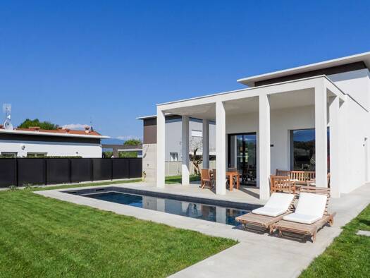 Villa zum Kauf 1.080.000 € 6 Zimmer 150 m² 1.000 m² Grundstück frei ab sofort Manerba del Garda 25080