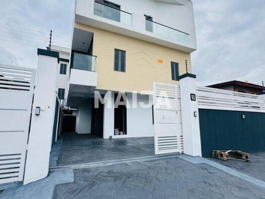 Einfamilienhaus zum Kauf 282.470 € 5 Zimmer 220 m² 4 bedrooms fully detached Duplex for sale in Ikeja Ikeja 100271