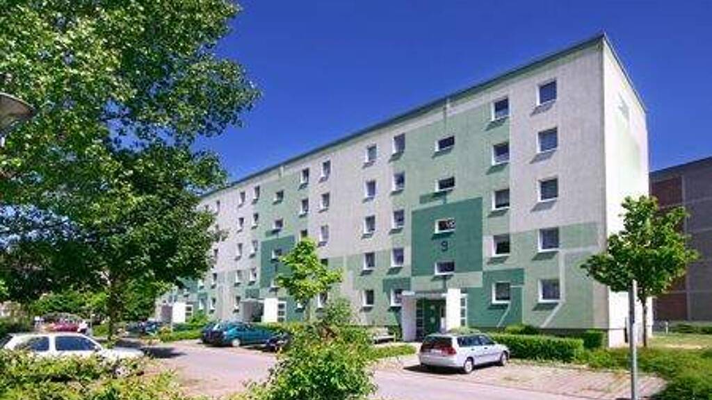 Wohnung zur Miete 349 € 2 Zimmer 49,9 m² 4. Geschoss Sarnowweg 9 Bergen Bergen auf Rügen 18528