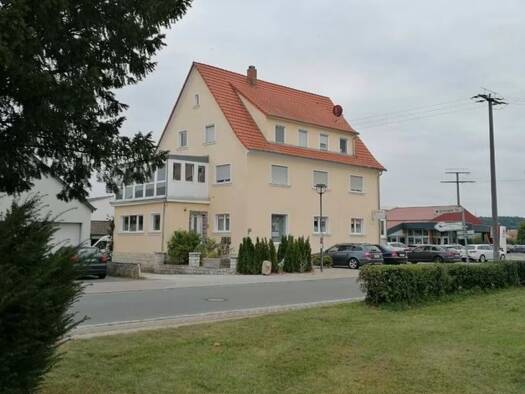 Wohnung zur Miete 950 € 4,5 Zimmer 118 m² Geschoss 2/3 frei ab sofort Mühlhausen Mühlhausen 96172