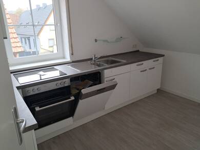 Wohnung zur Miete 690 € 3,5 Zimmer 83 m² frei ab sofort Hoheim Kitzingen 97318
